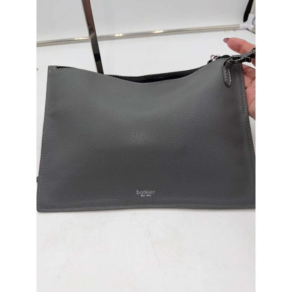 Botkier New York Grey Pebbled Leather Wristlet Clutch Bag Gunmetal Hardware